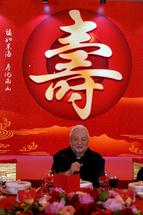 ✨【发财入口 6108.vip】✨立即博公司主要依靠在线广告、游戏、互联网和增值业务创收展示图片